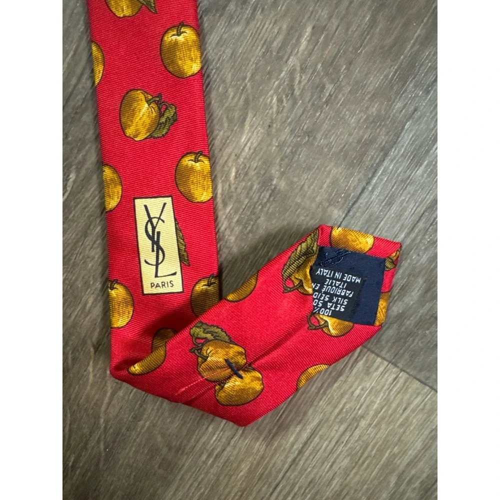 Yves Saint Laurent Red Silk Apple Print Tie Made in Italy YSL Vintage